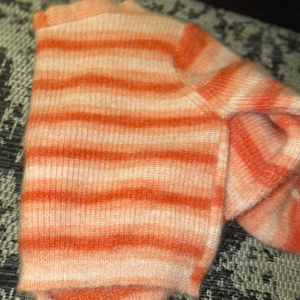 Fluffy cropped cardigan coral